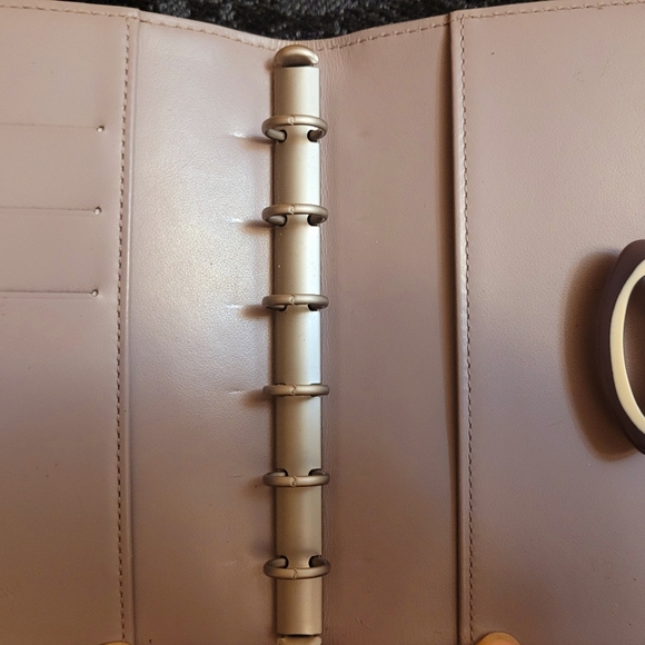 Rare 100% authetic Louis Vuitton Epi Z Agenda daily cover - Picture 2 of 4